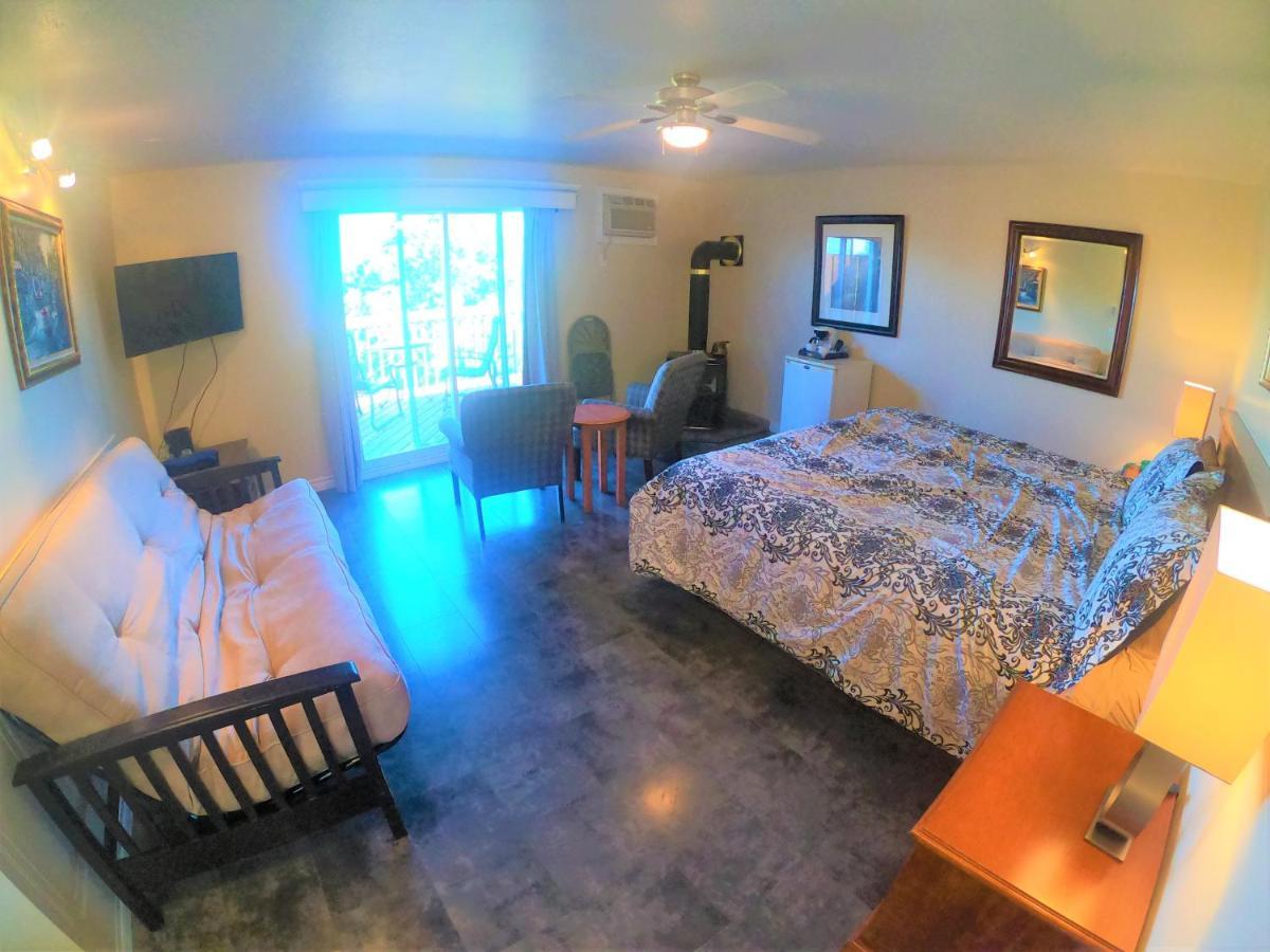 Waterview On The Bay Hotel ไวอาร์ตัน ภายนอก รูปภาพ